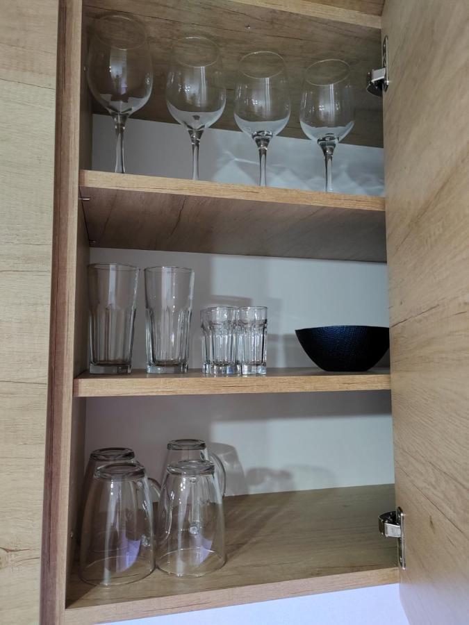 Apartman 42 Apartment Skopje Ngoại thất bức ảnh